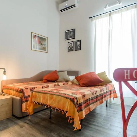 Ferienwohnung Vesuvius A Mezzocannone Neapel Exterior foto