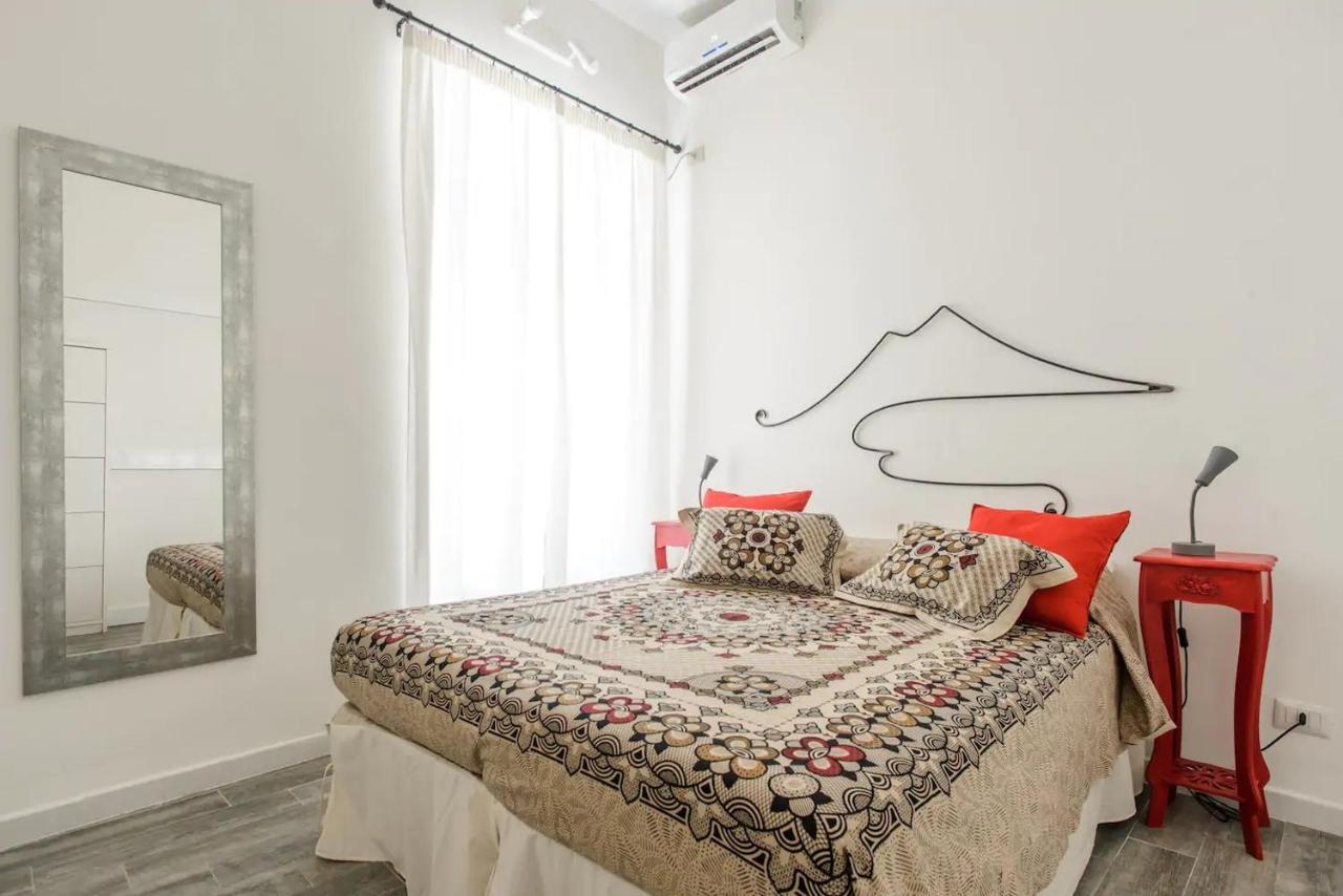 Ferienwohnung Vesuvius A Mezzocannone Neapel Exterior foto